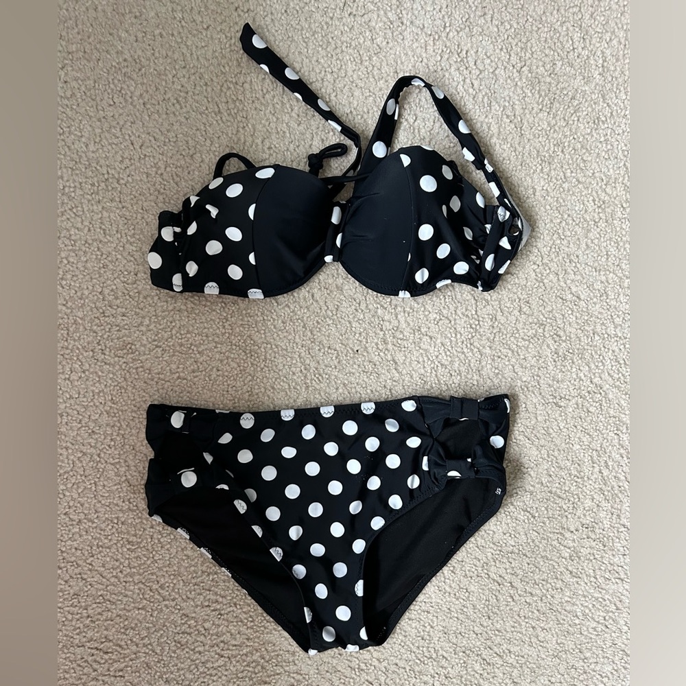 Polka dot Bikini Set